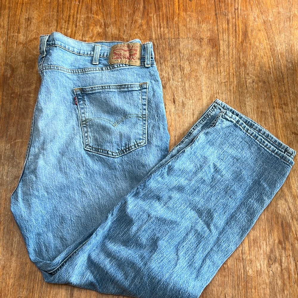 Levi’s 541s 42/30 Athletic taper denim jeans